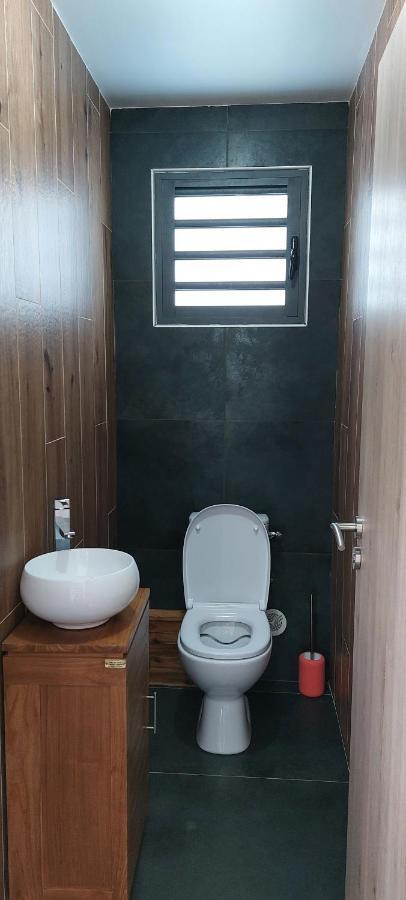 La Villa Tortue, Meuble De Tourisme 4 Etoiles Le Tampon Exteriör bild
