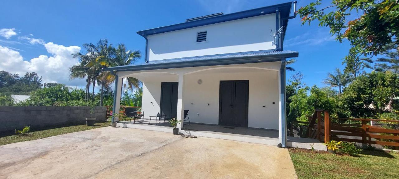 La Villa Tortue, Meuble De Tourisme 4 Etoiles Le Tampon Exteriör bild