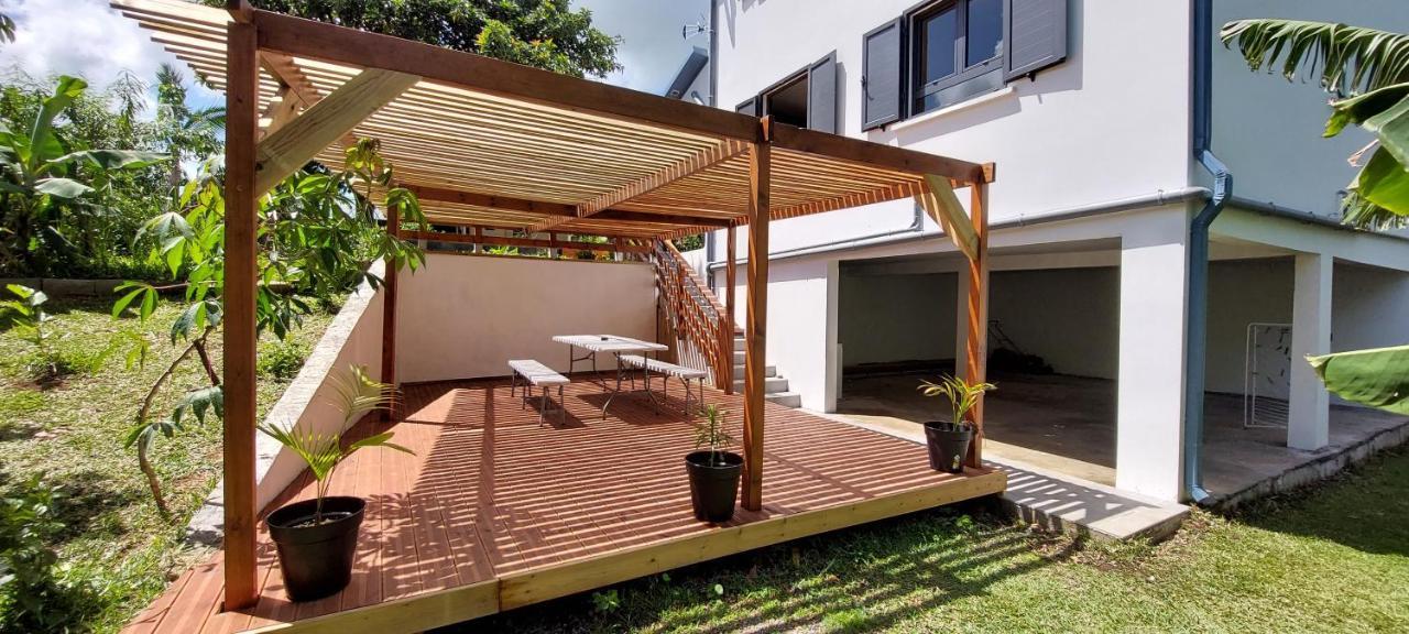 La Villa Tortue, Meuble De Tourisme 4 Etoiles Le Tampon Exteriör bild